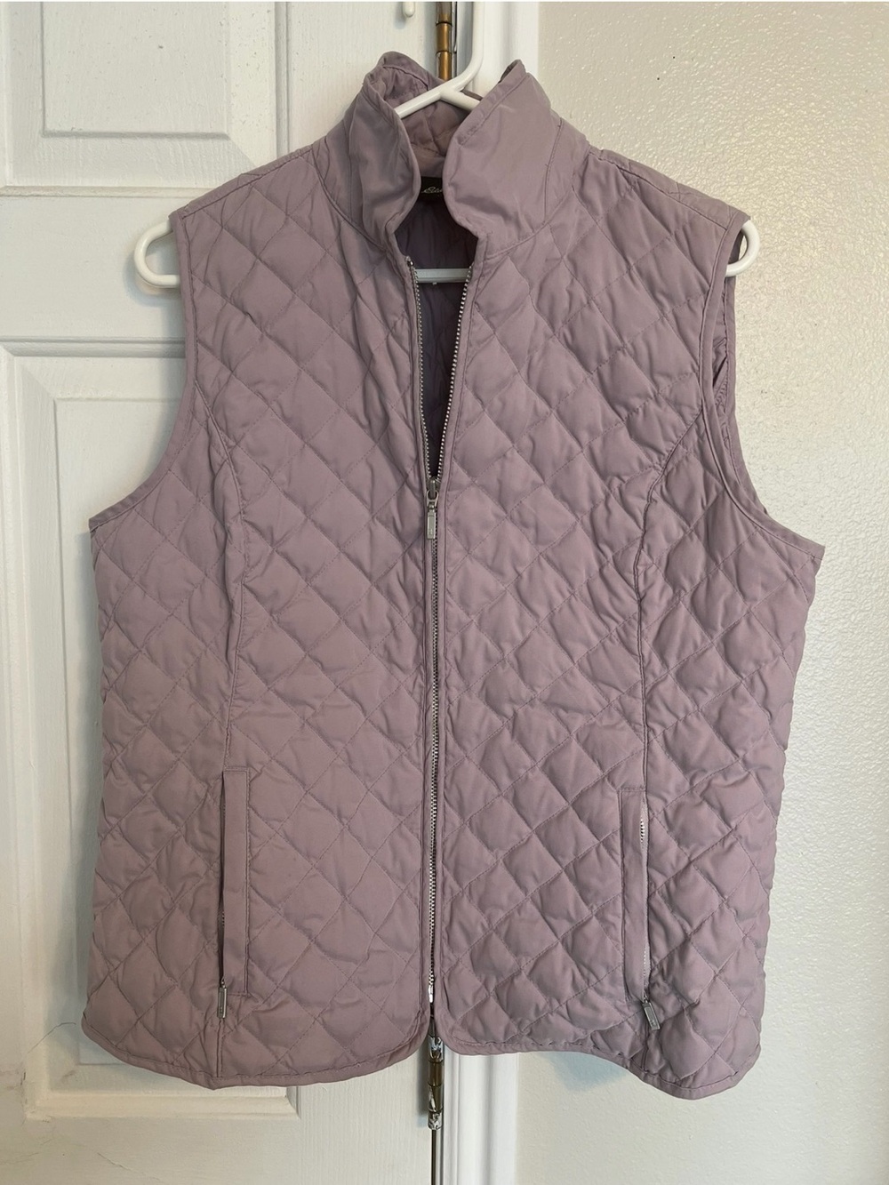 Eddie Bauer Lavender Diamond Quilted Goose Down Vest Zip Up Layering Pockets